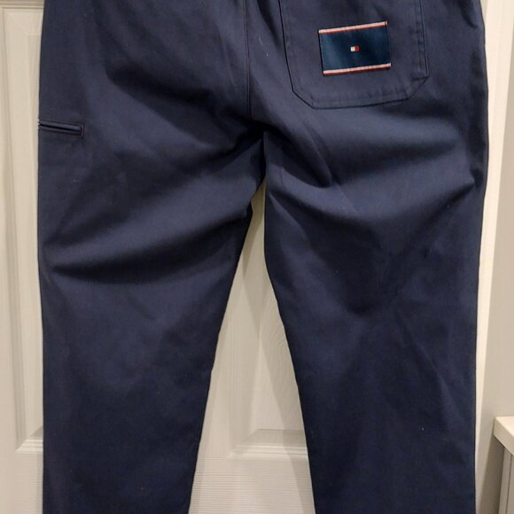 BNWT Tommy Hilfiger Pants - 32W x 32L - Picture 6 of 7